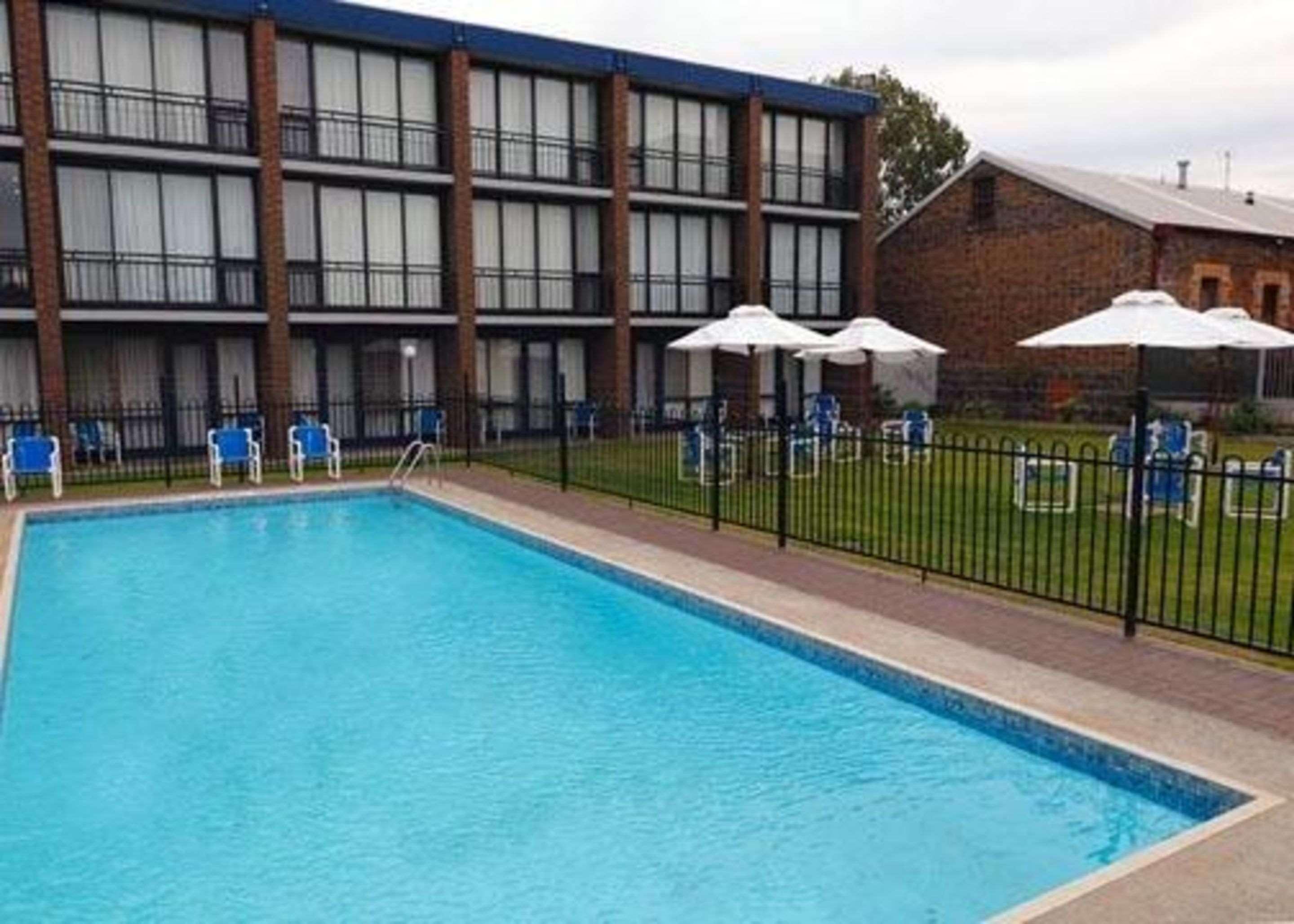 Richmond Henty Hotel Портленд Экстерьер фото