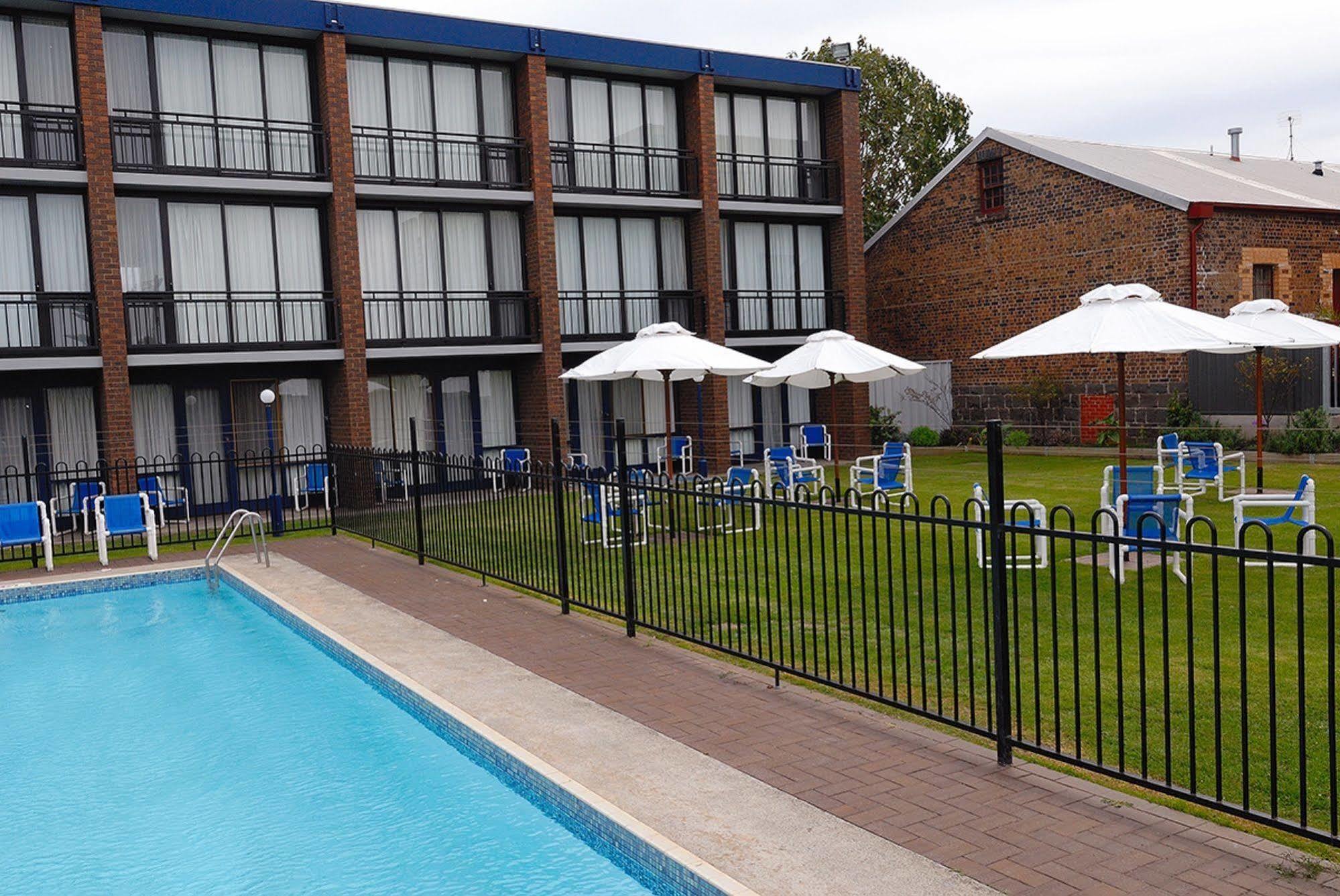 Richmond Henty Hotel Портленд Экстерьер фото